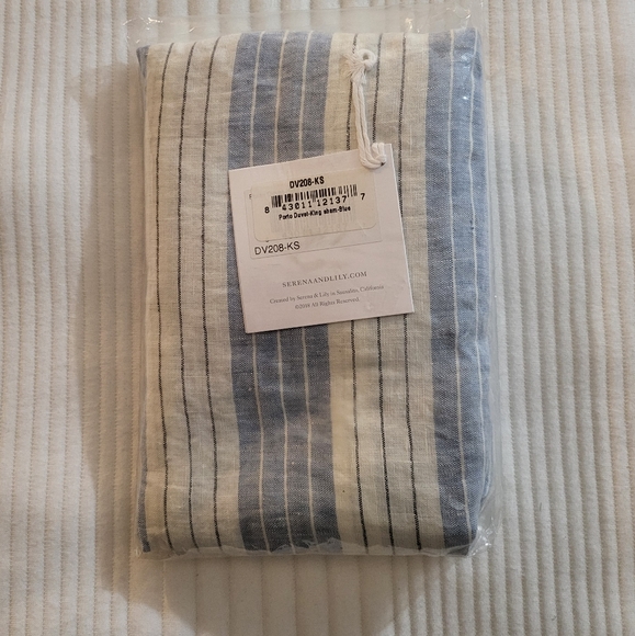 BNWT (2) Porto King Sham - Blue - Picture 3 of 4